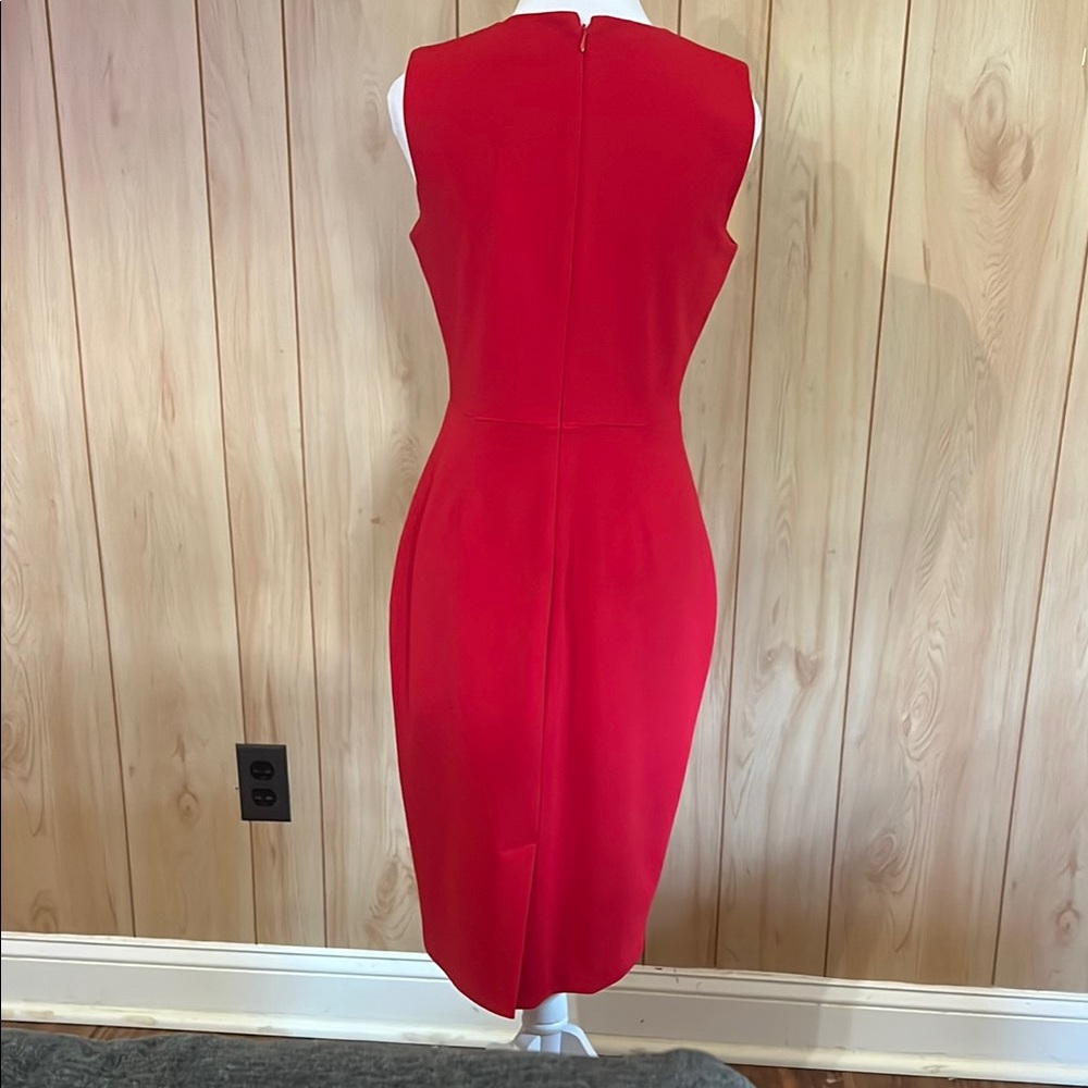 Calvin Klein Red‎ Sleeveless Sheath Dress With Gold Zipper O-Ring - Size 4 - Picture 12 of 13